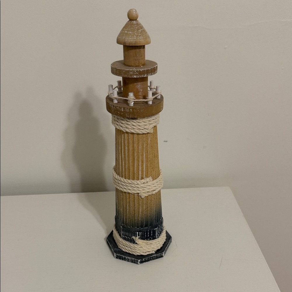 Nautical Lighthouse Decor - Picture 3 of 6